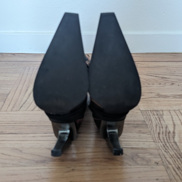 Women's New Rock Leather Boots Metal Heel Red Flame Malicia Collection W/Box - Picture 12 of 16